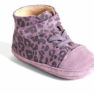 Baby girl UGGs Roldan infant booties